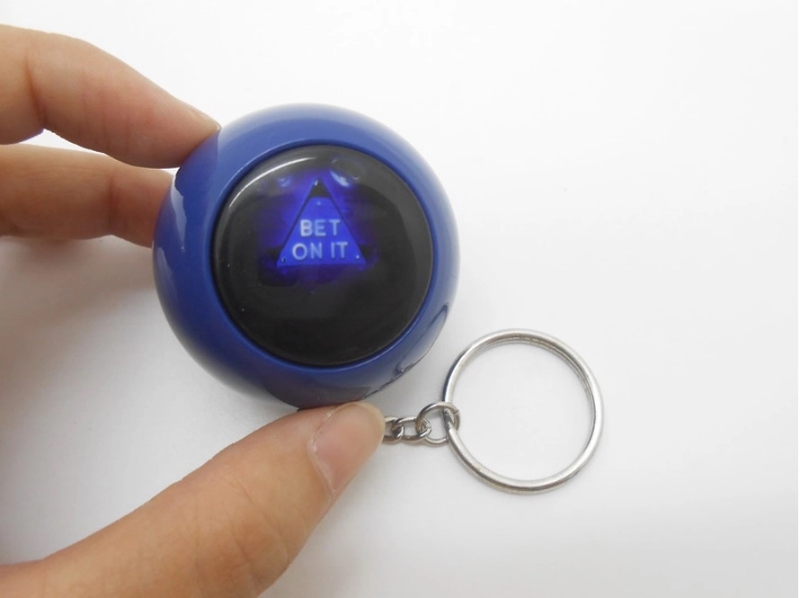 Magic 8 Ball Keychain 4