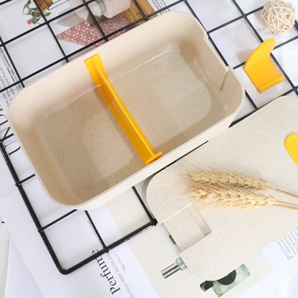Wheat Straw Lunch Set With Phone Holder 4