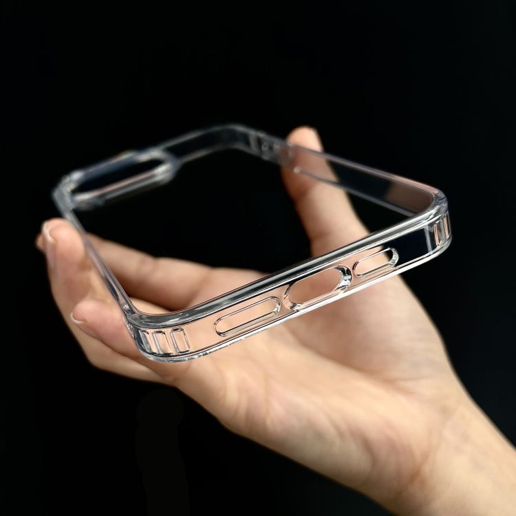 Magnetic Phone Case 4