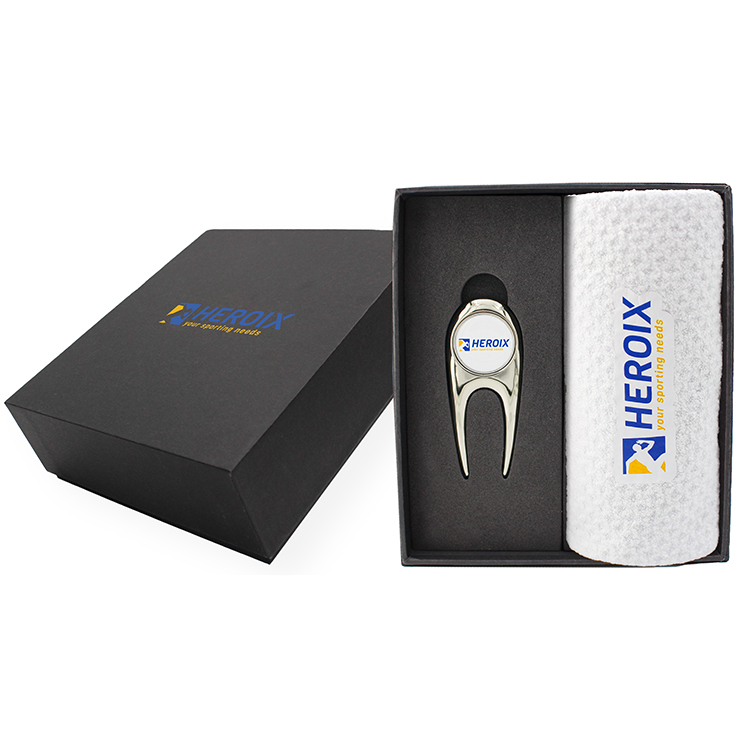 Scotsman's Divot Tool and Dormie Towel Mini Presentation Box 1