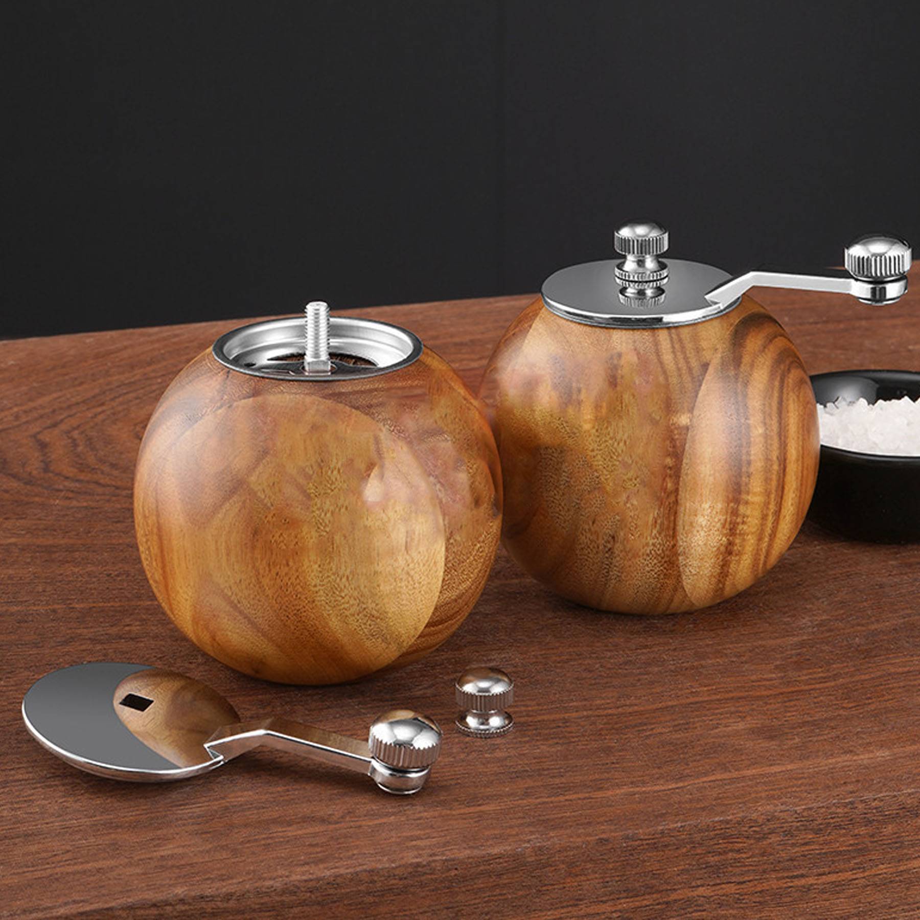 Wooden Salt and Pepper Grinders 7