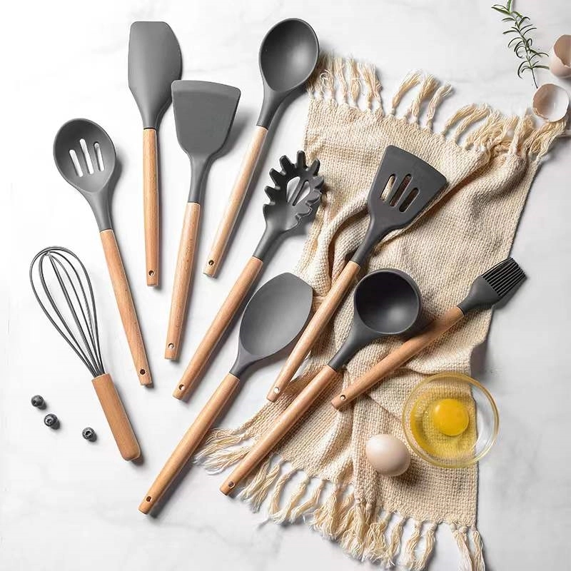 Silicone Kitchen Utensils Set With 12 Tools 3