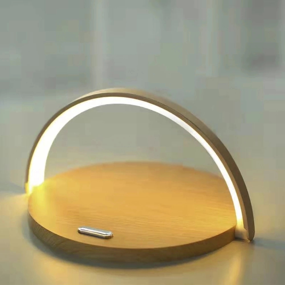 Table Lamp with Wireless Charging 4