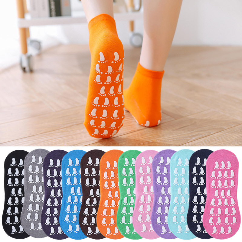women non slip pilates grip socks 4