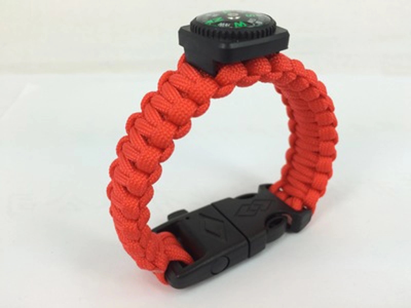 Multifunctional Survival Bracelet 3