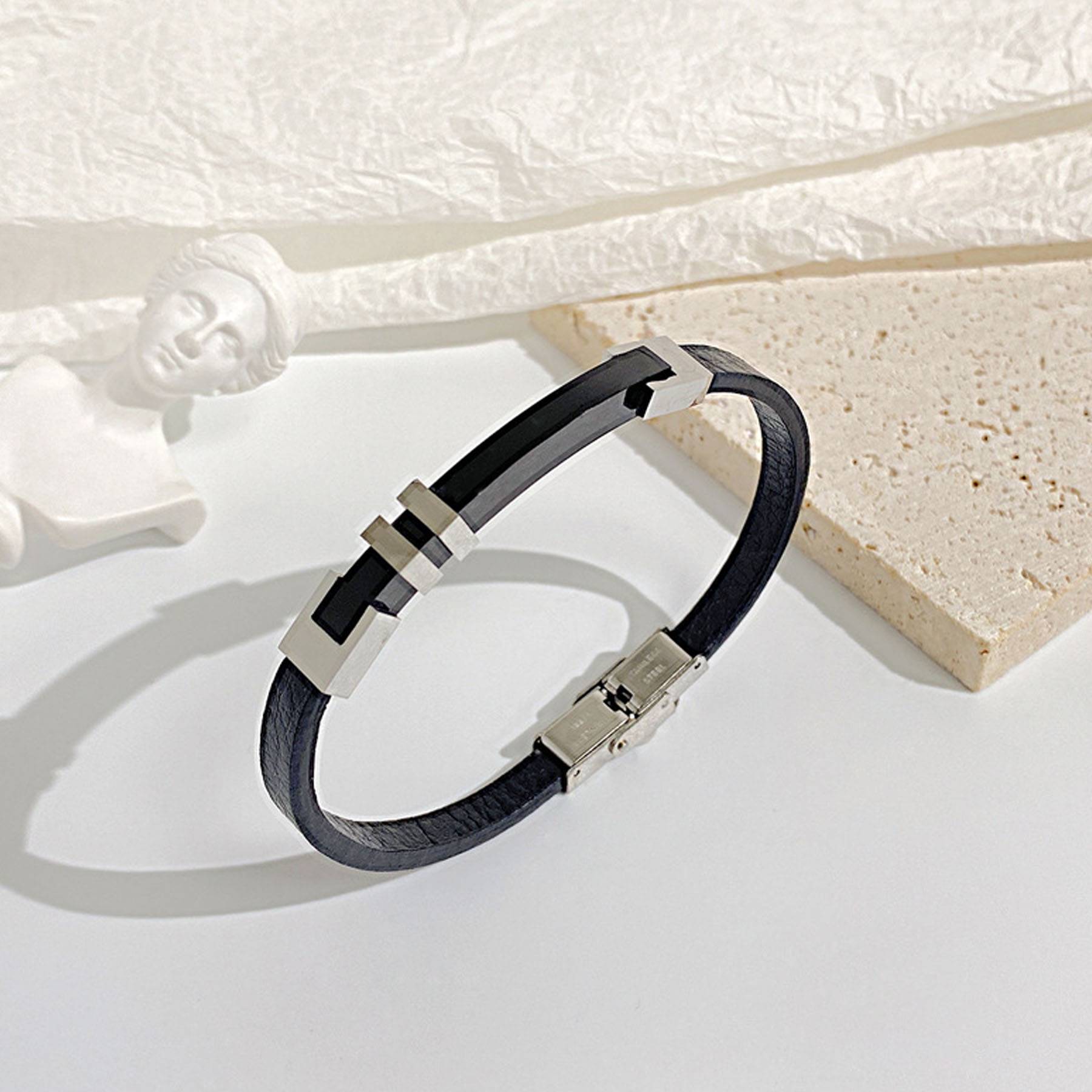 Men's versatile leather bracelet 7