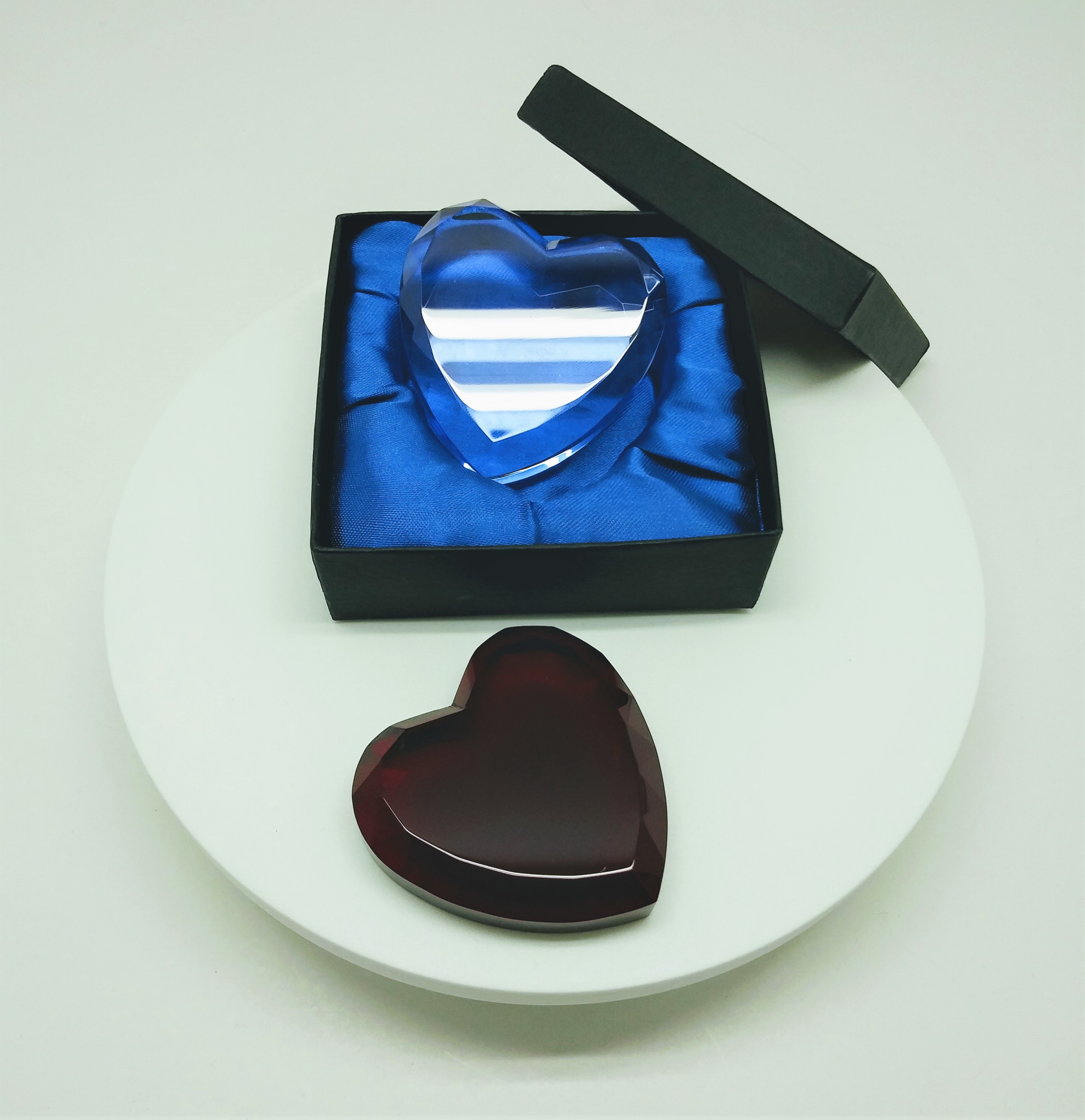 Heart Shaped Red Crystal Award. 3