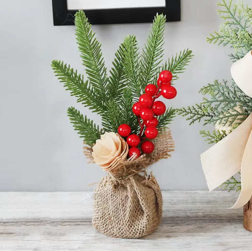 Mini Christmas Tree Window Display Desktop 2