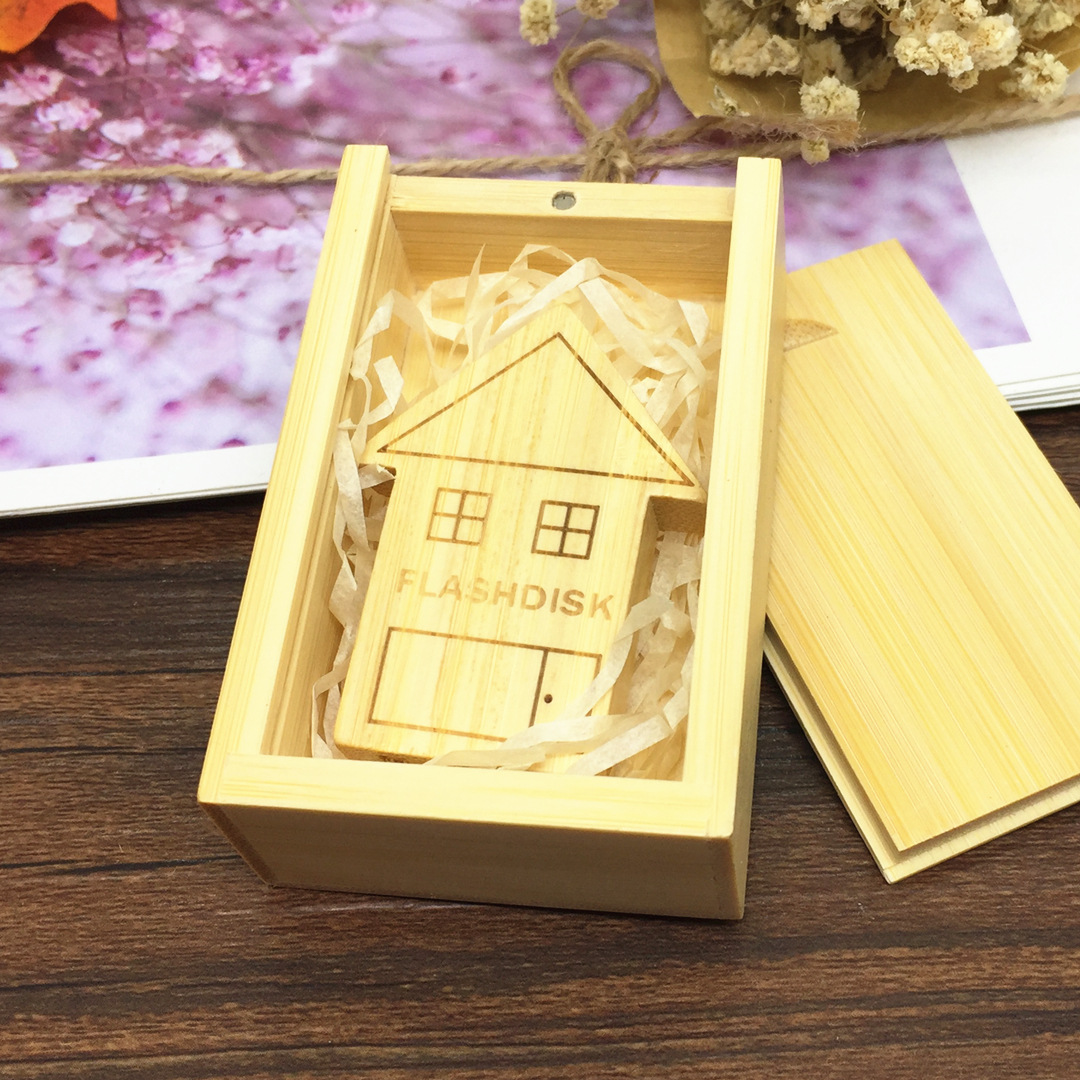 Wooden Mini House USB Flash Disk 1