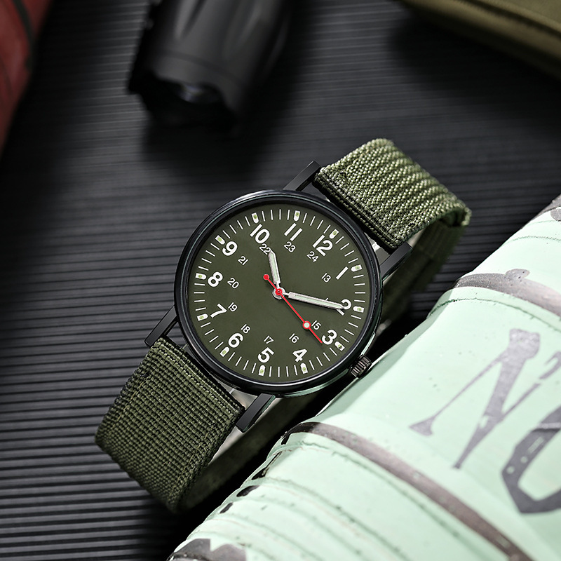 Nylon Strap Stylish Analog Watch for Men 8