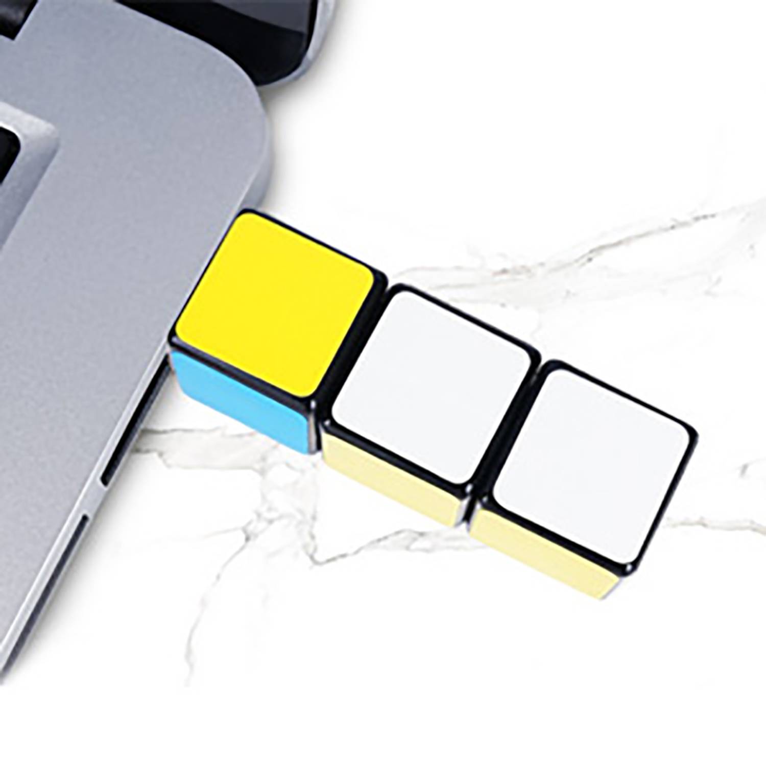 32GB Rotatable Cube USB Flash Drive 5