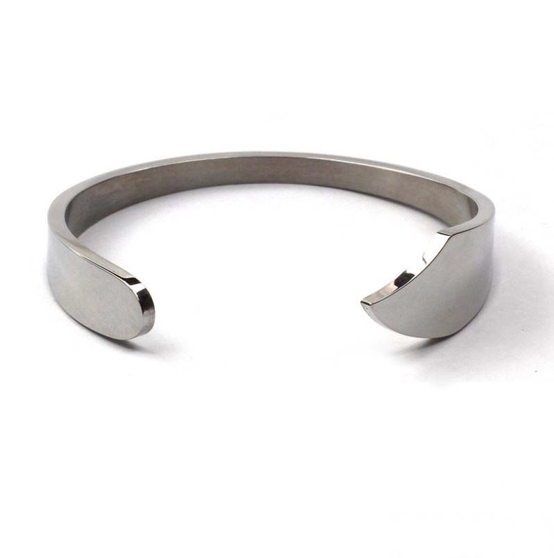 Titanium bracelet 2
