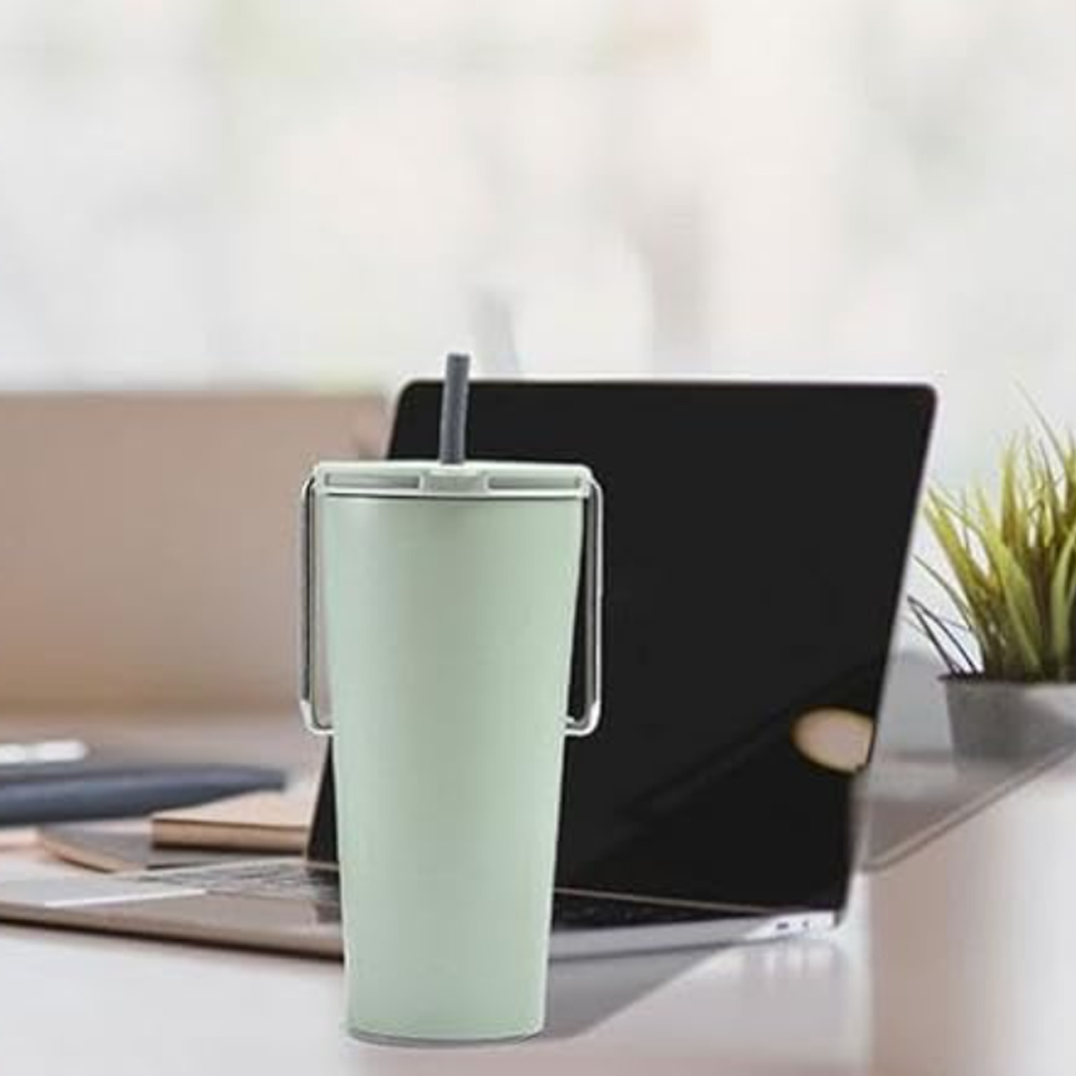 20Oz. Stainless Steel Handle Tumbler with Straw Lid 3