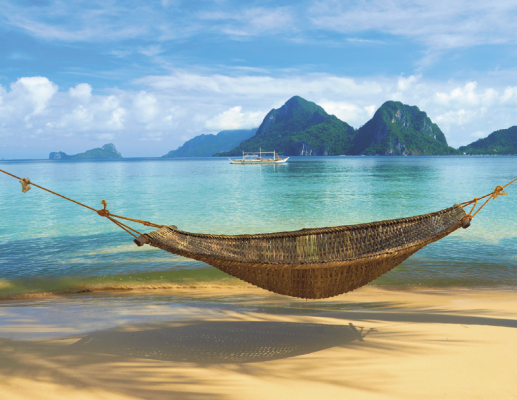 Good Value™ Beach Paradise - Spiral Calendar 23