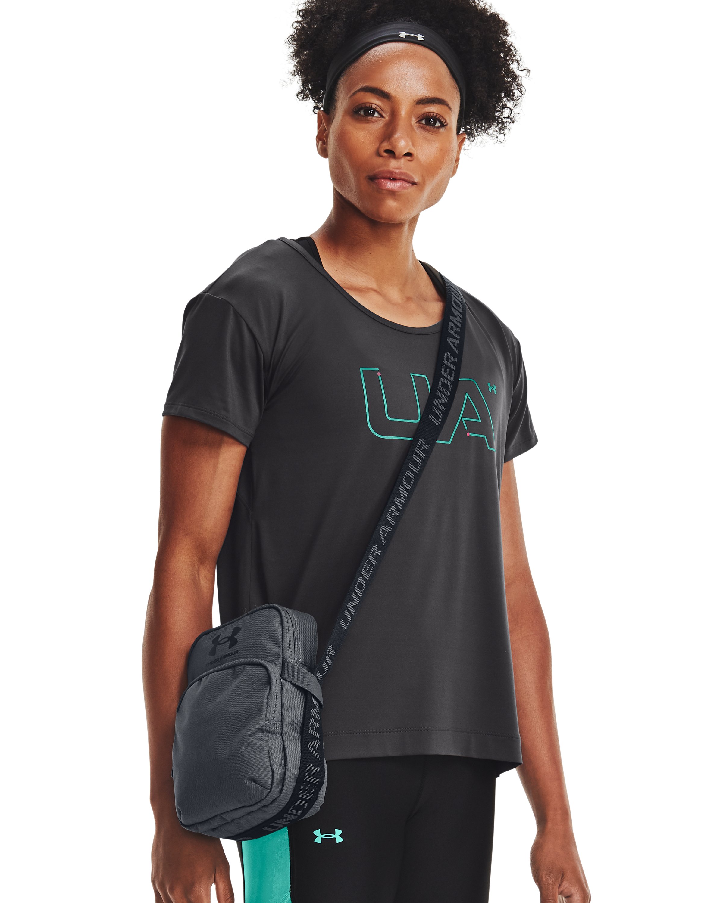 UA Essential Crossbody 3