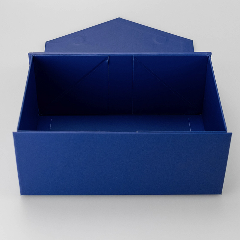 Magnetic gift box 14