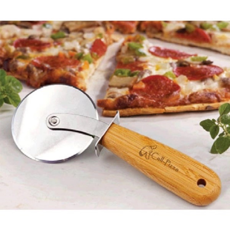 BistroTek Premium Bamboo Pizza Cutter Wheel 3
