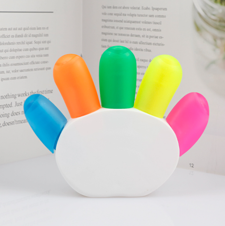 Hand Shaped Highlighter Pen 4