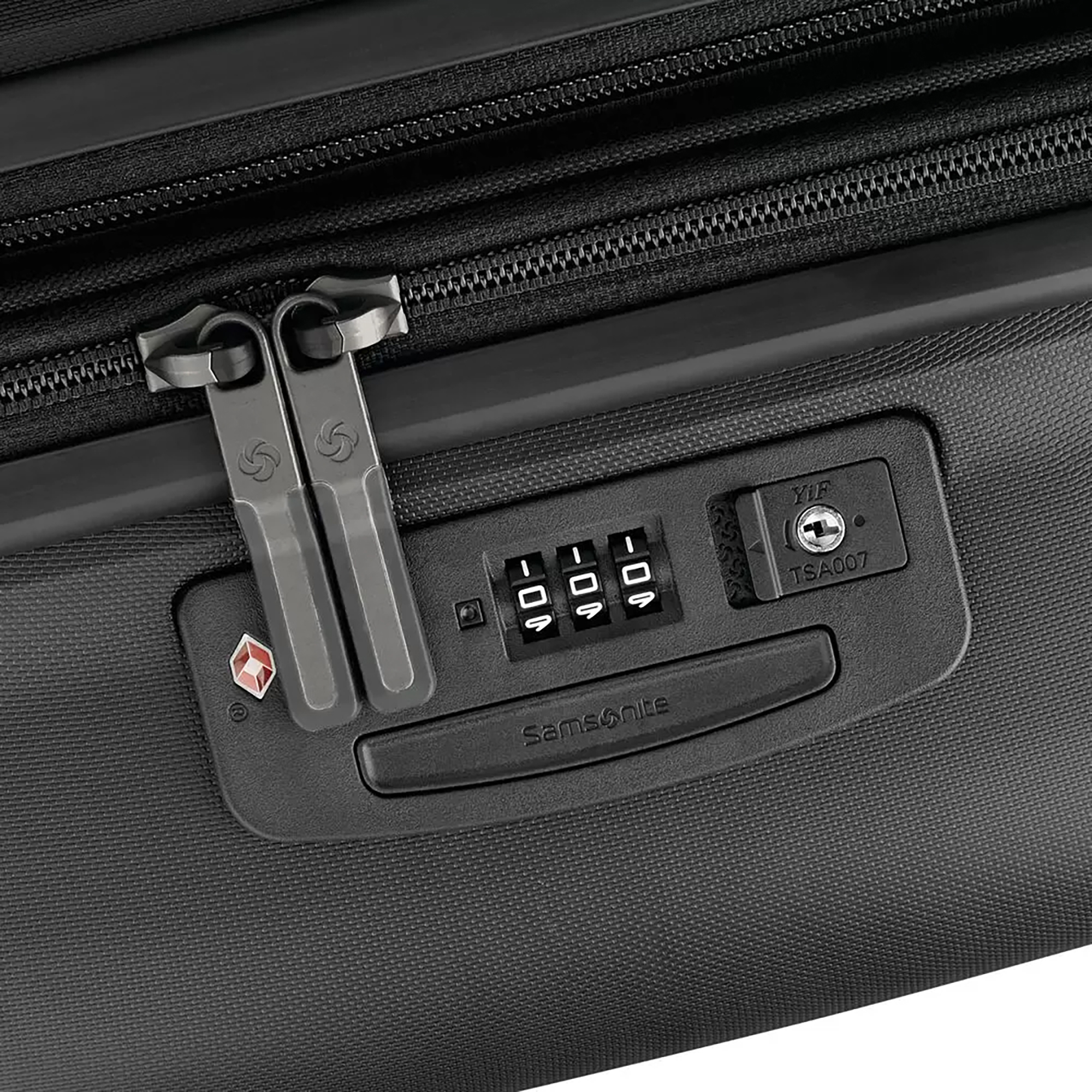 Samsonite Elevation™ Plus Carry-On Spinner 22