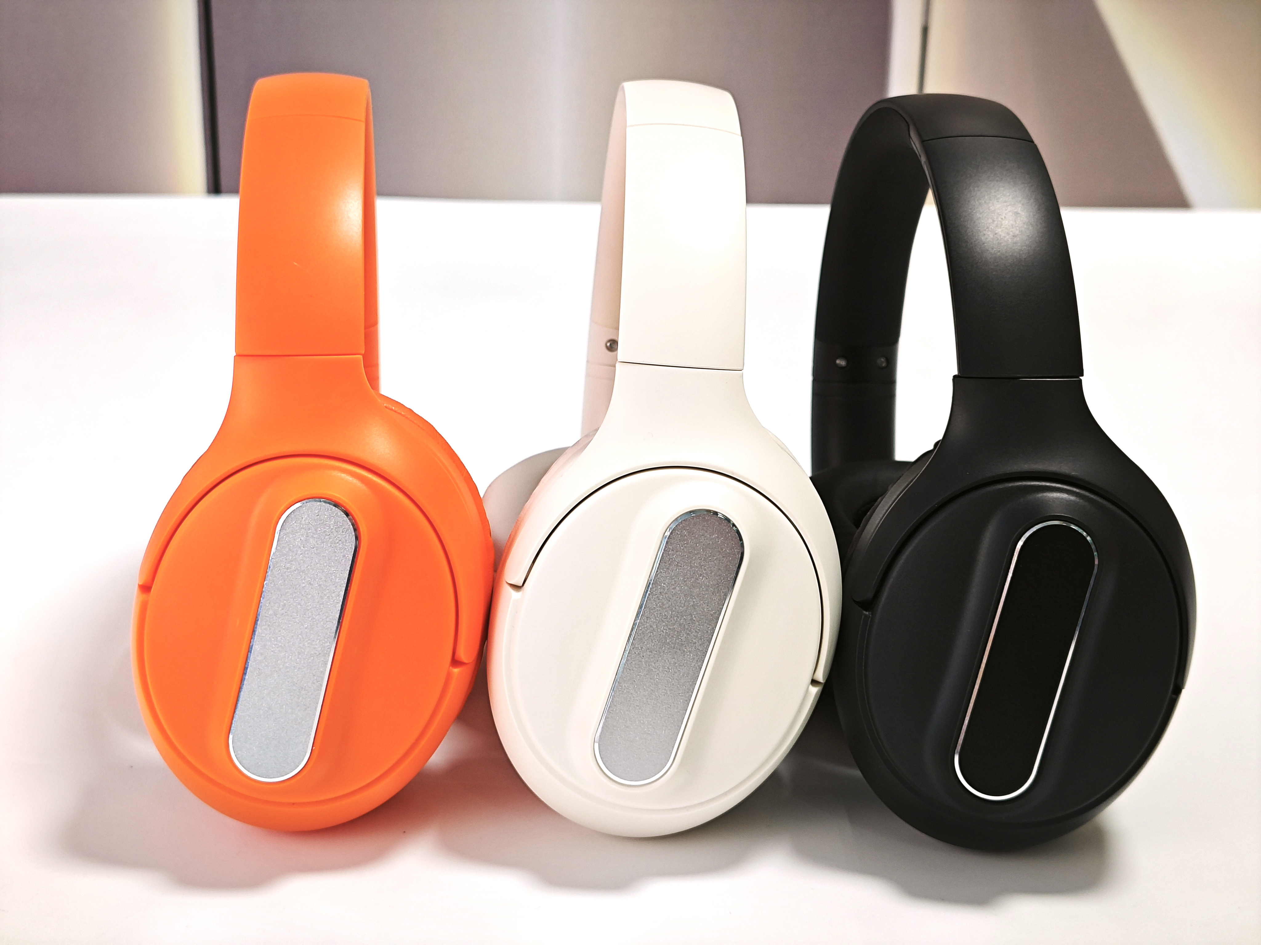 Wireless Headphones 1