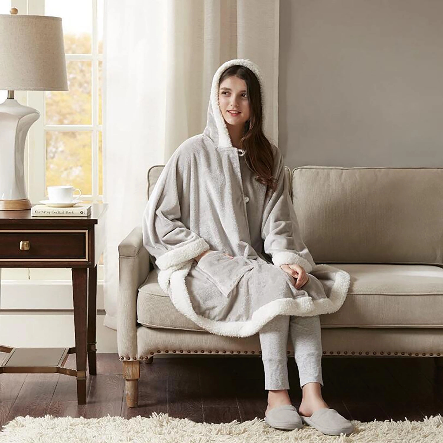 Pearl Buckle Hooded Casual Cape 7
