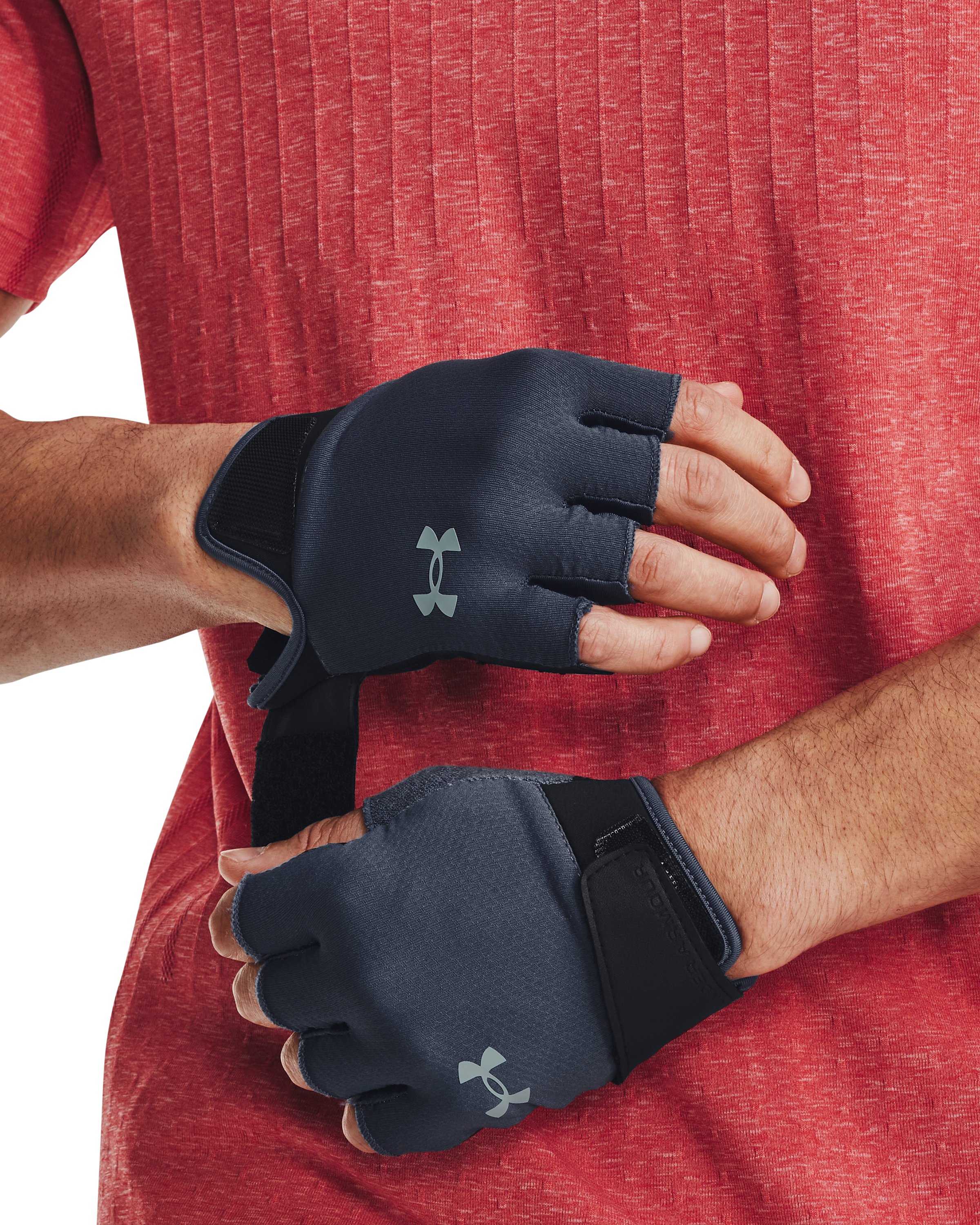 UA Training Men's Gloves 2