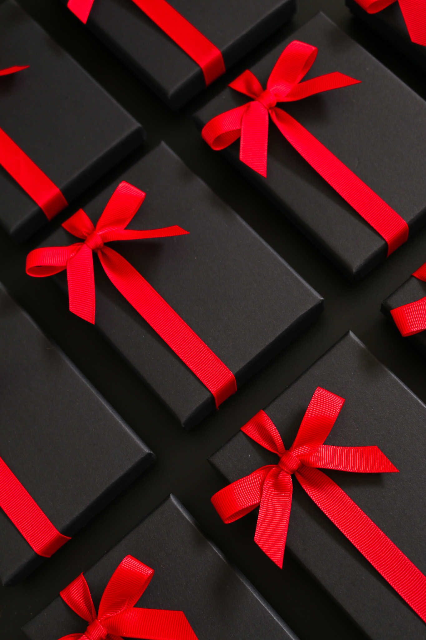 2 New Tile Mates with 2 Vegan Leather Key Fobs Set 36