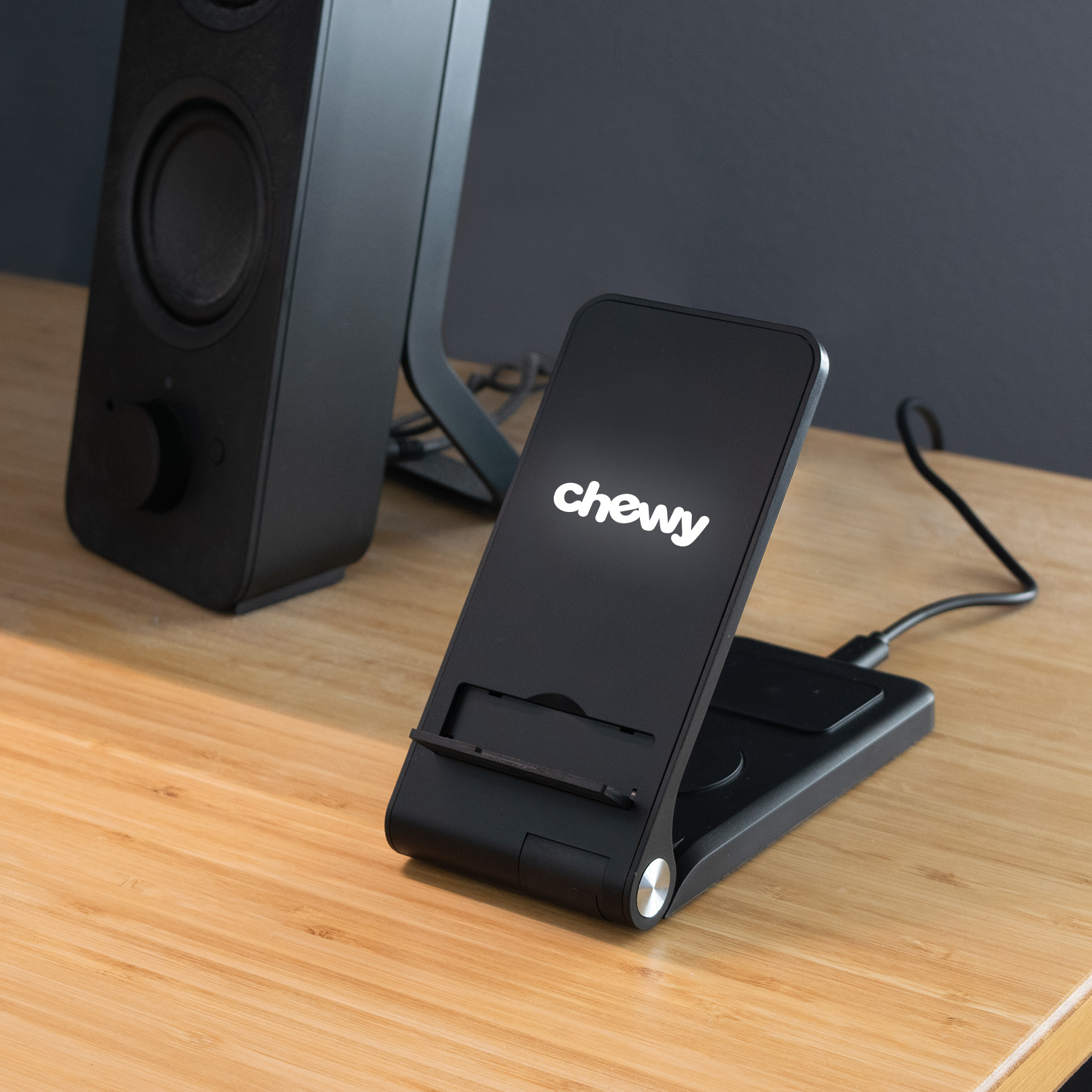 Light Up 3-in-1 Wireless Charger Station 8