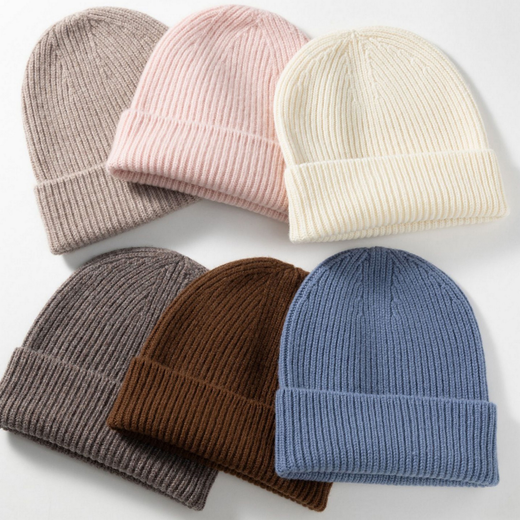 Classic And Versatile Knit Hat 3