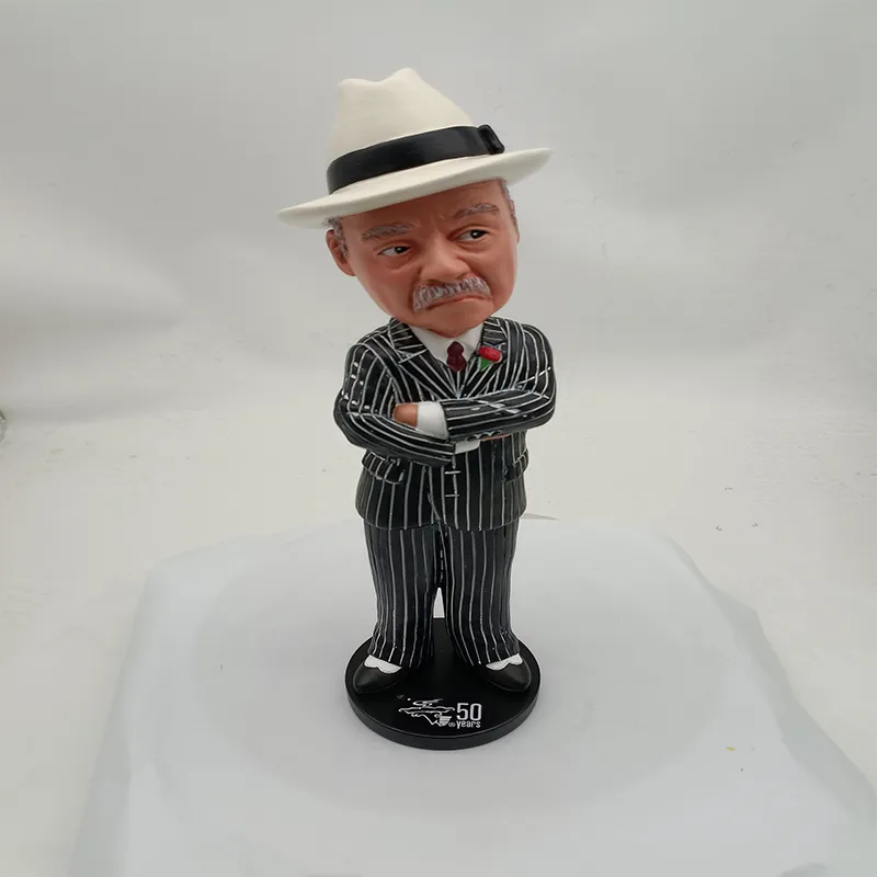 Custom bobblehead decoration 3