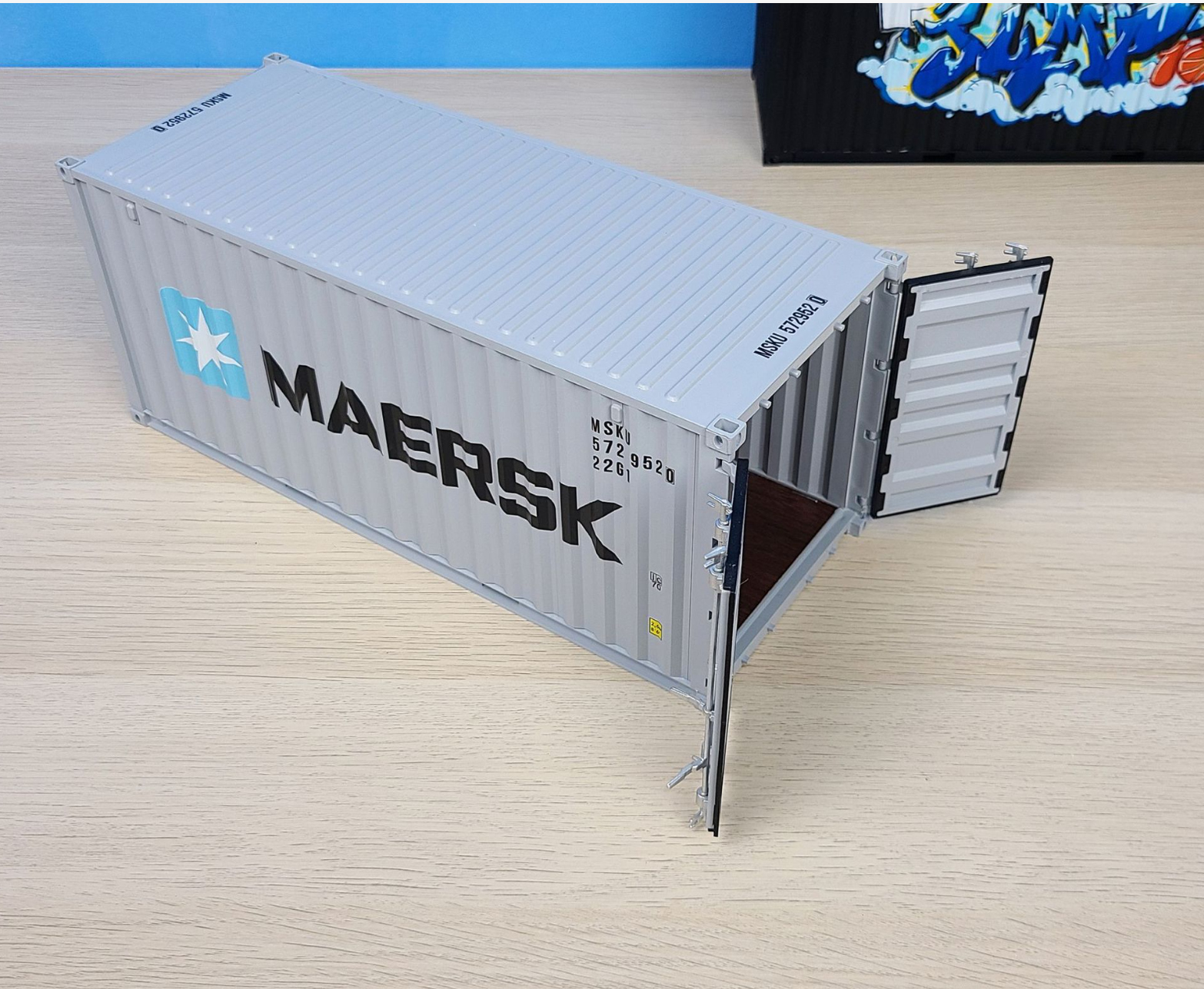 Shipping Container Shaped Tissue Box with Pen Holder 1
