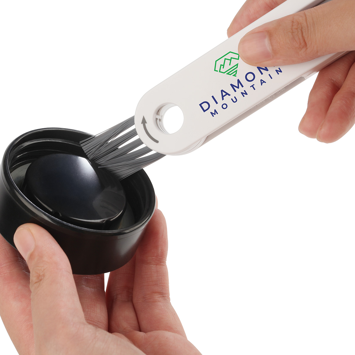 Gap 3-in-1 Cleaning Brush 6