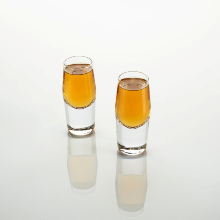 Viski® Raye Crystal Heavyweight Shot Glass, set of 2 8