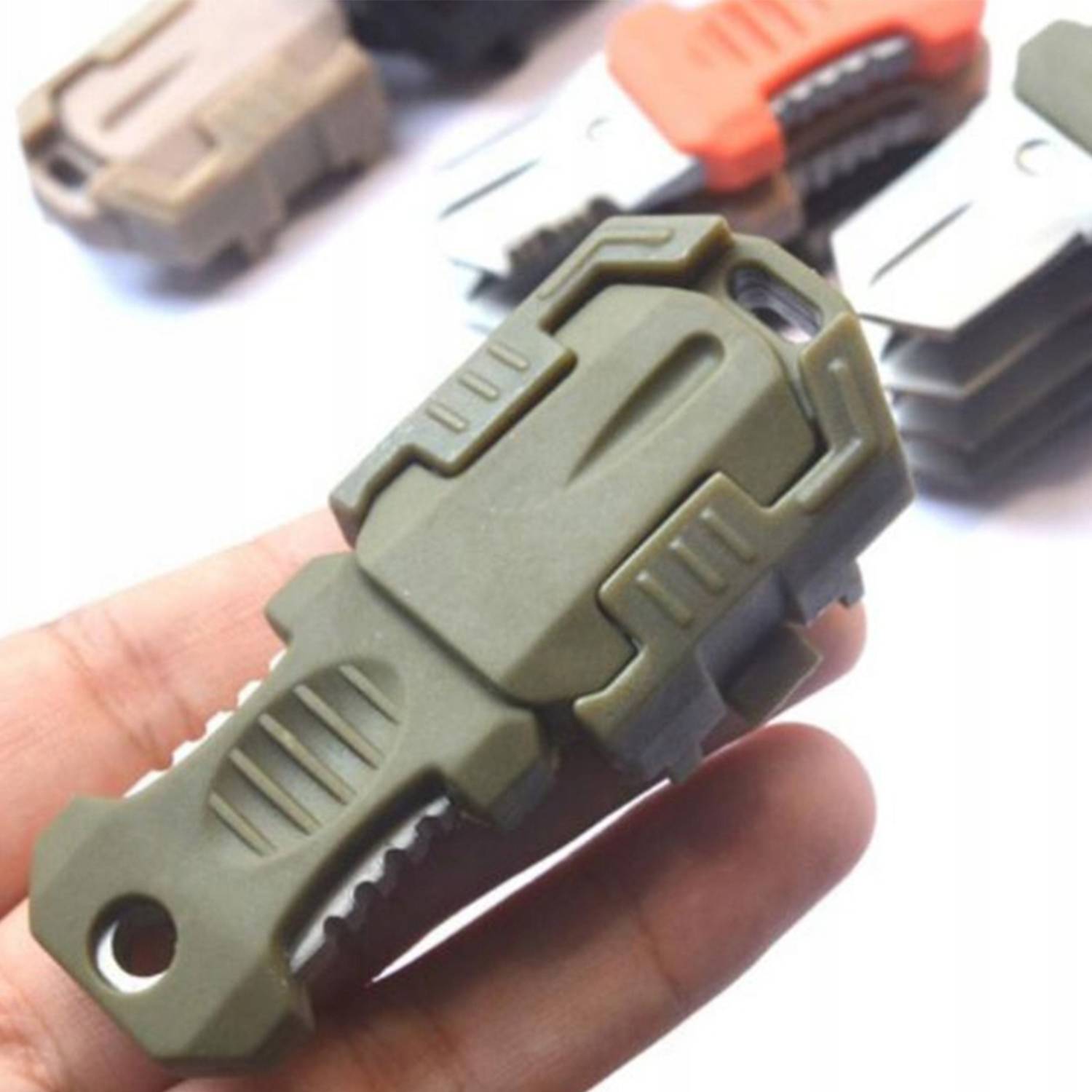 Multi Functional Keychain Mini Self-Defense Knife 6