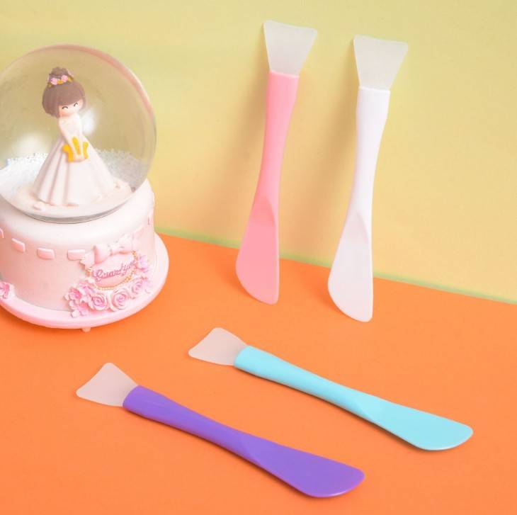 Silicone soft hair facial mask brush 4
