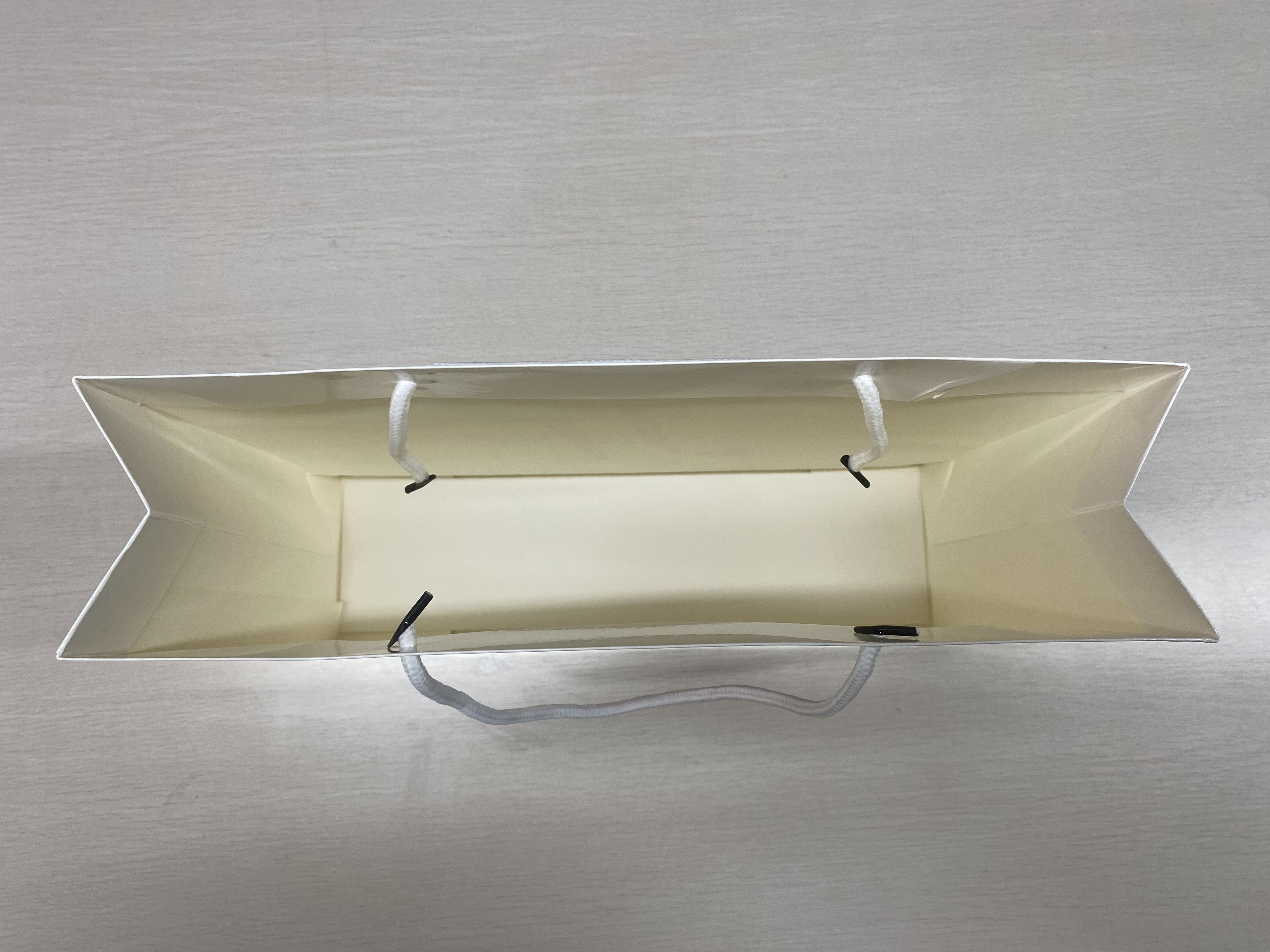 Eco-friendly Gloss Laminated Tote Bag w/ Cotton Rope Handles (14"x4"x11") 5