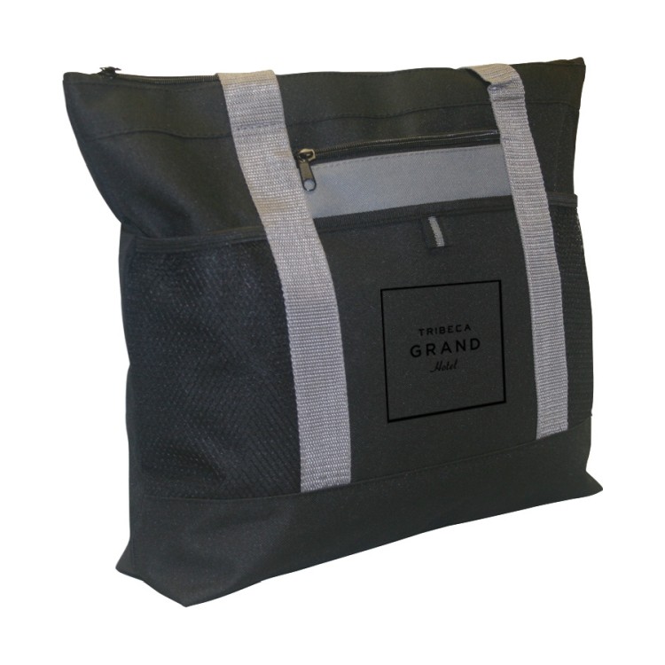The Alumni Tote 22