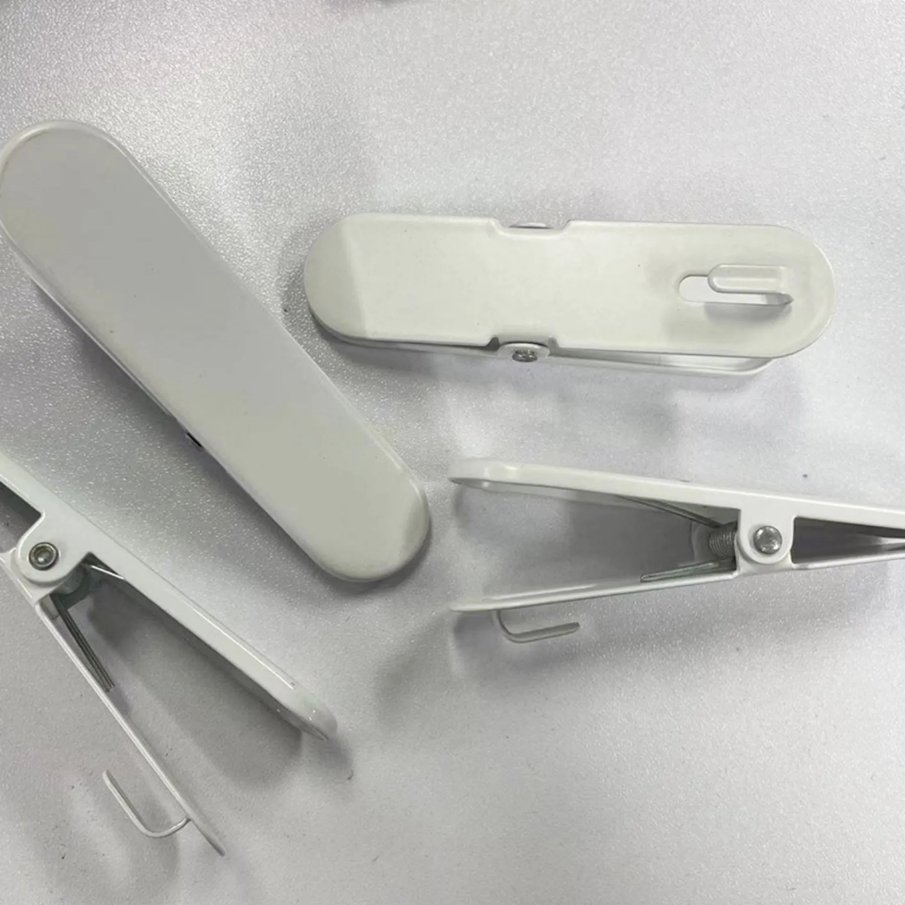Metal Clip 4
