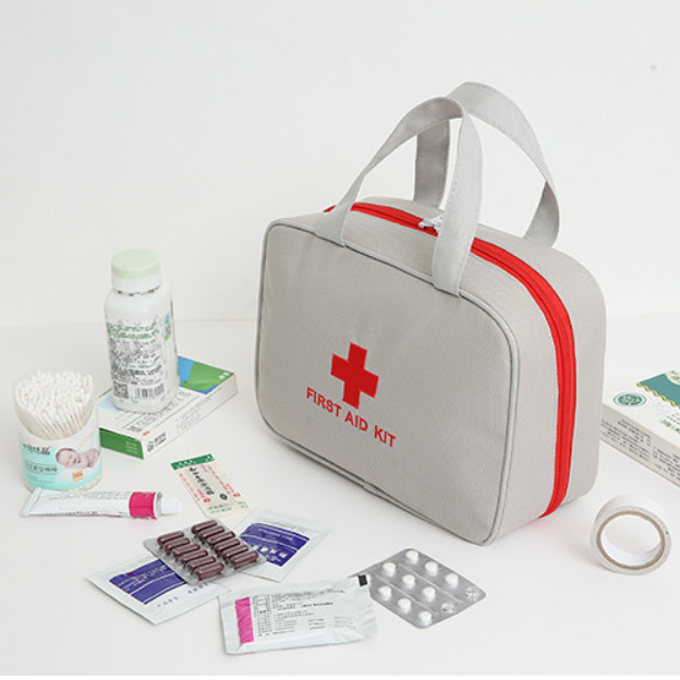 Epidemic Prevention Package Portable Emergency Care Bag 3