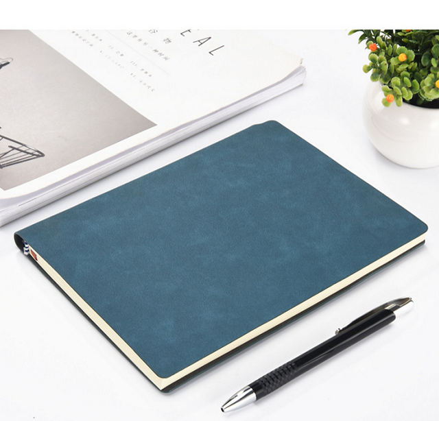 Hardcover A5 Notebook Gift Set 3