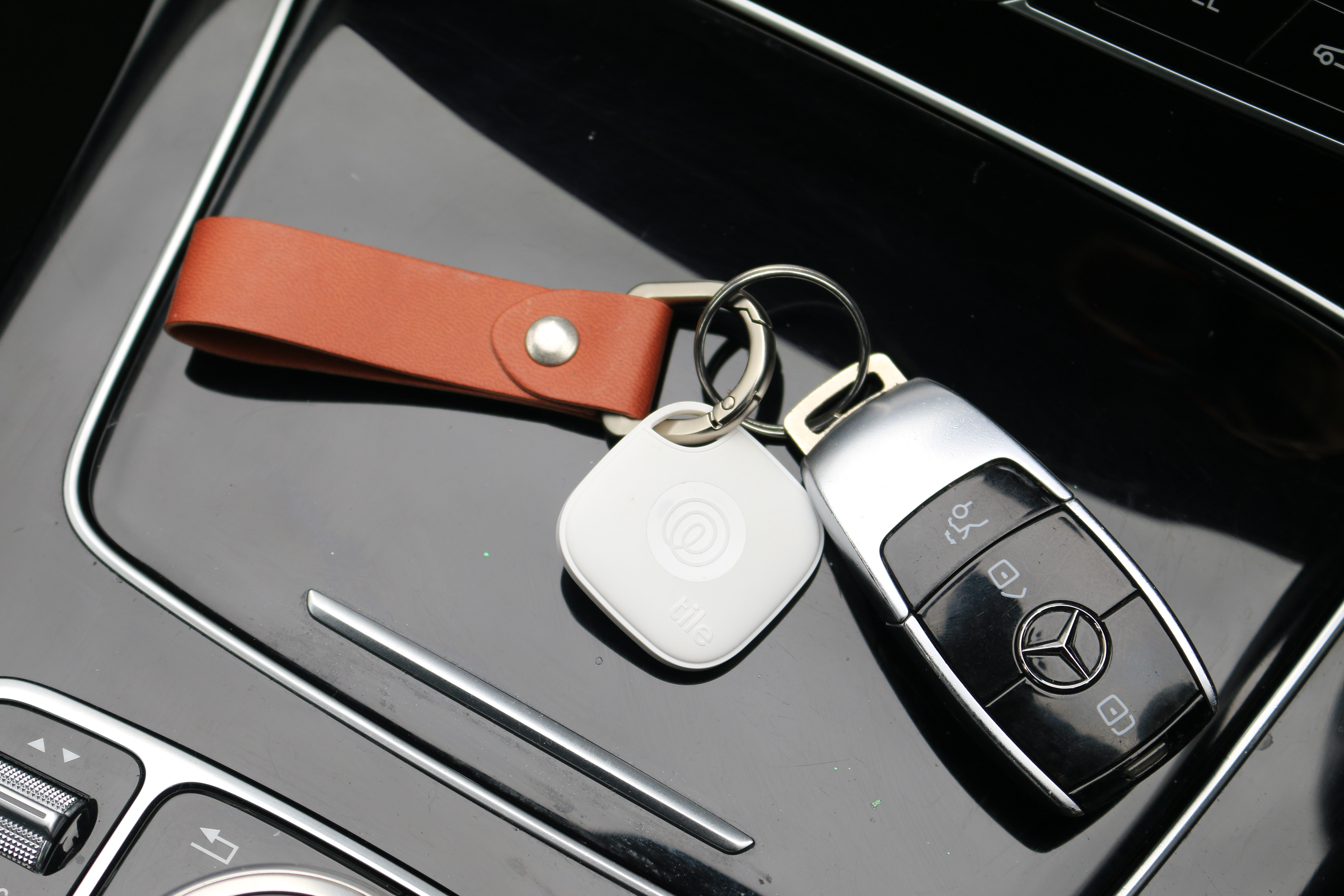 New Tile Mate with Vegan Leather Key Fob 26