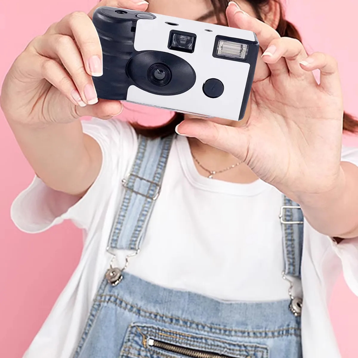Customizable Single-Use Disposable Cameras with Flash 2