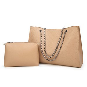 Ladies Chain Shoulder Bag With Quilted Design 7