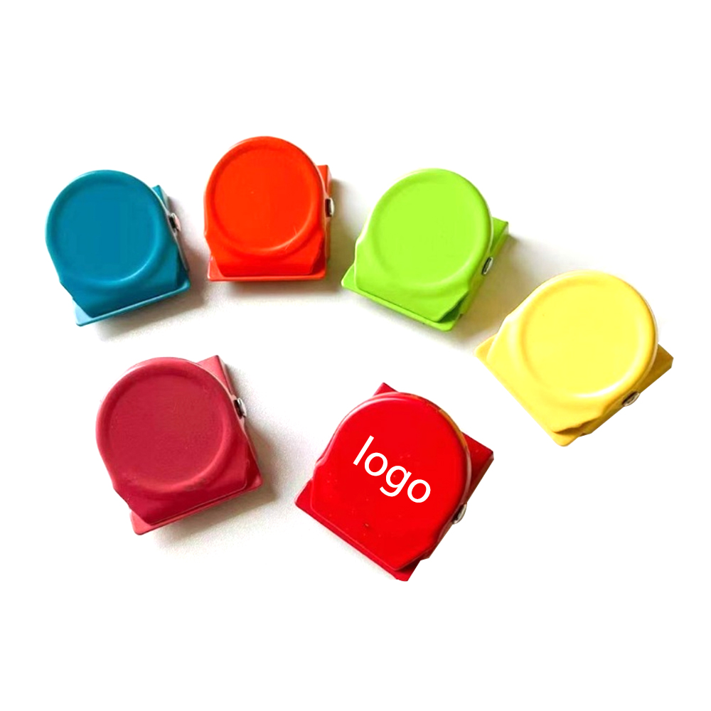 Magnetic clip for office supplies 2