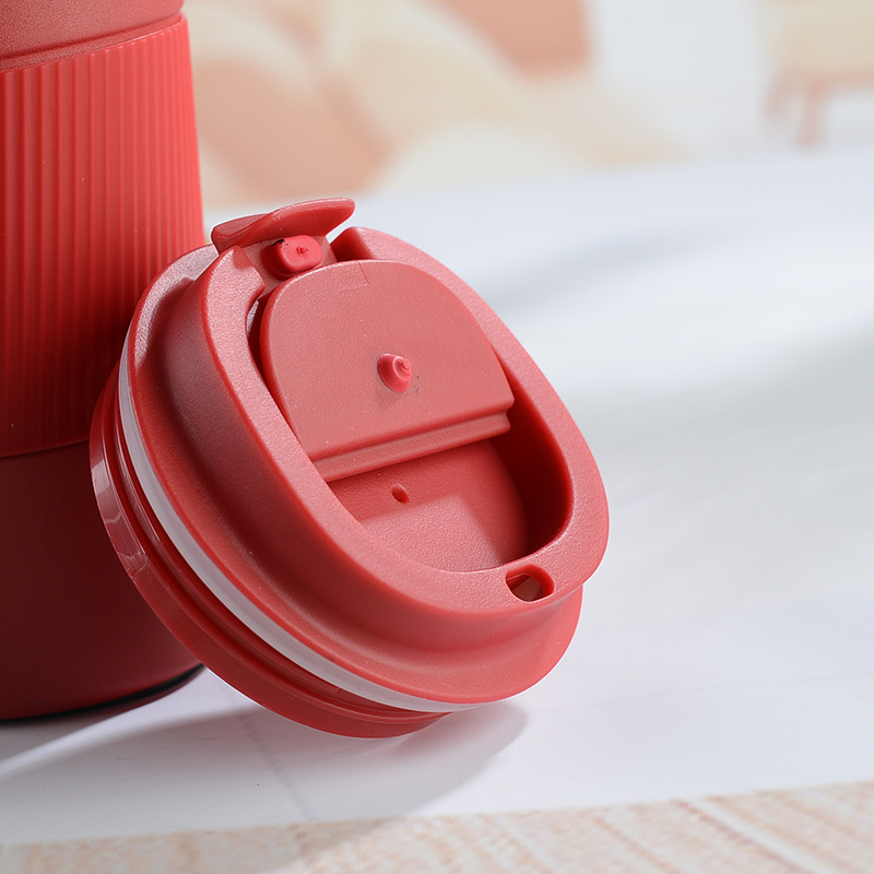 Travel Mug 11