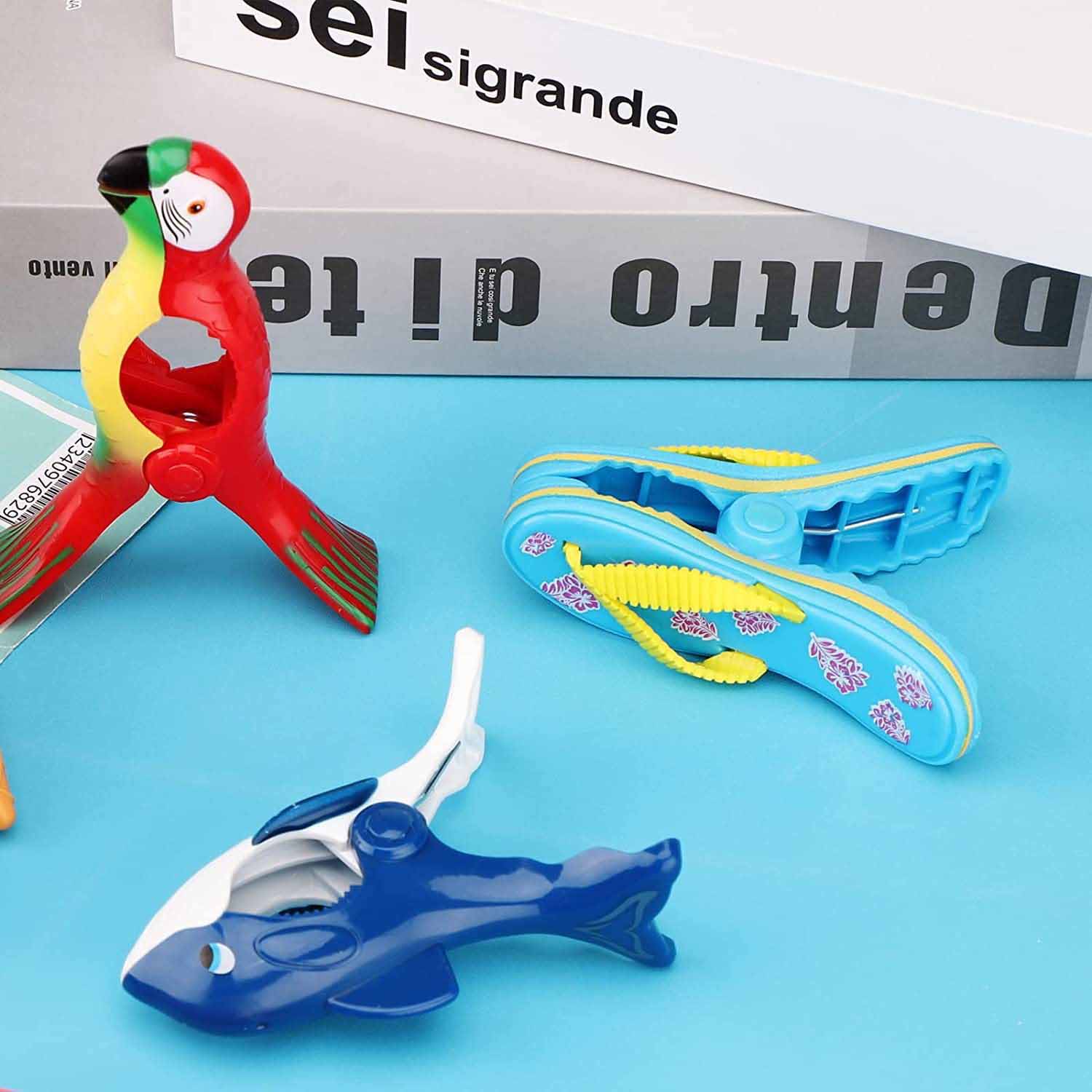 Windshield clips 4