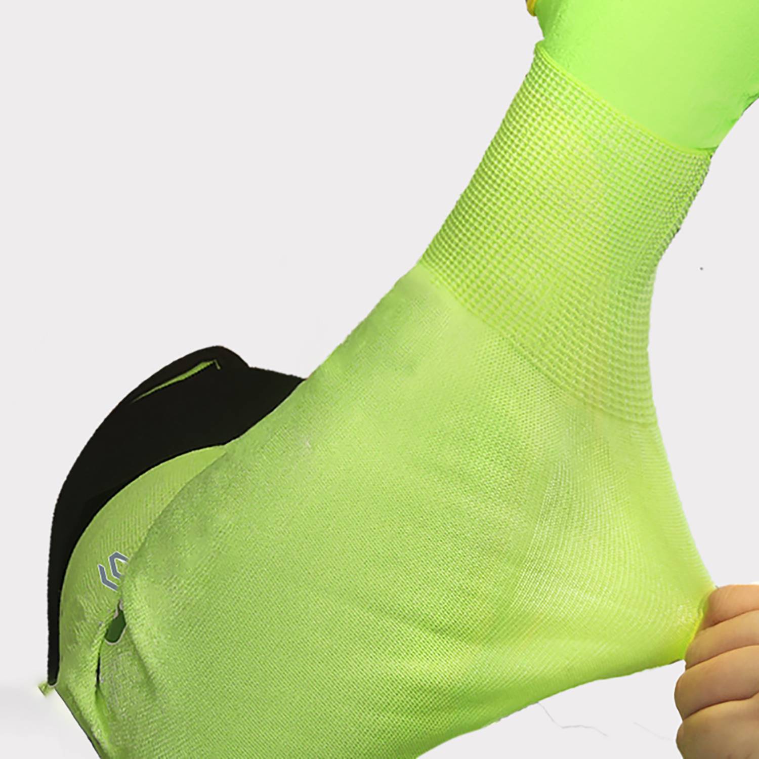 HPPE Cut-Resistant Arm Sleeves w/ Thumbhole 1