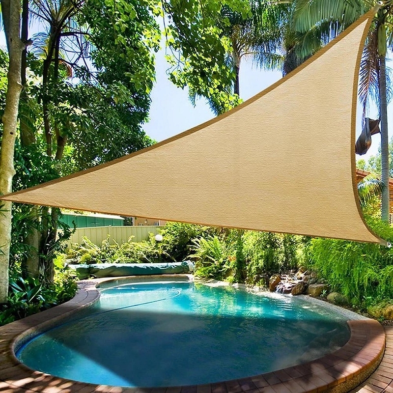 10'x10'x10' Sunshade Triangle Tarp 1