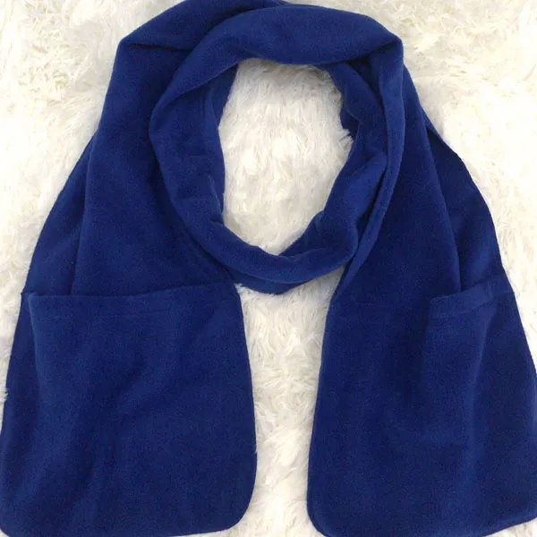 Fleece Scarf with Pockets 5