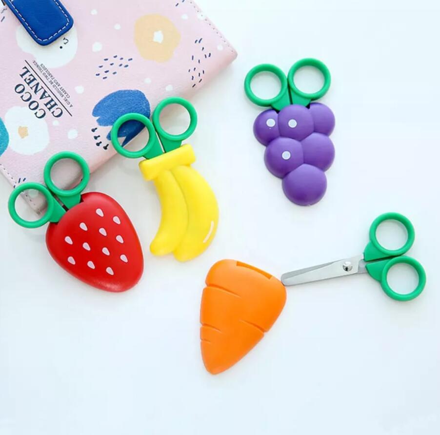 Carrot Shaped Scissor 2
